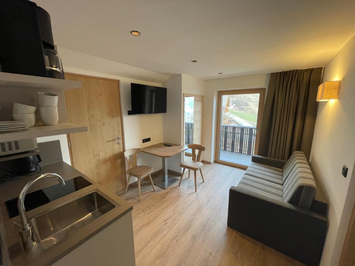 Dorfblick Appartements & Rooms Senales Exterior photo
