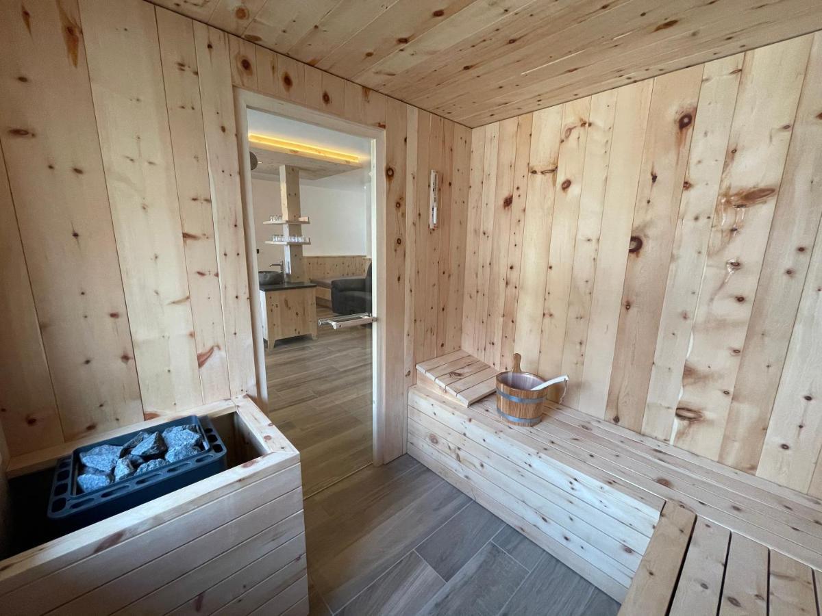 Dorfblick Appartements & Rooms Senales Exterior photo