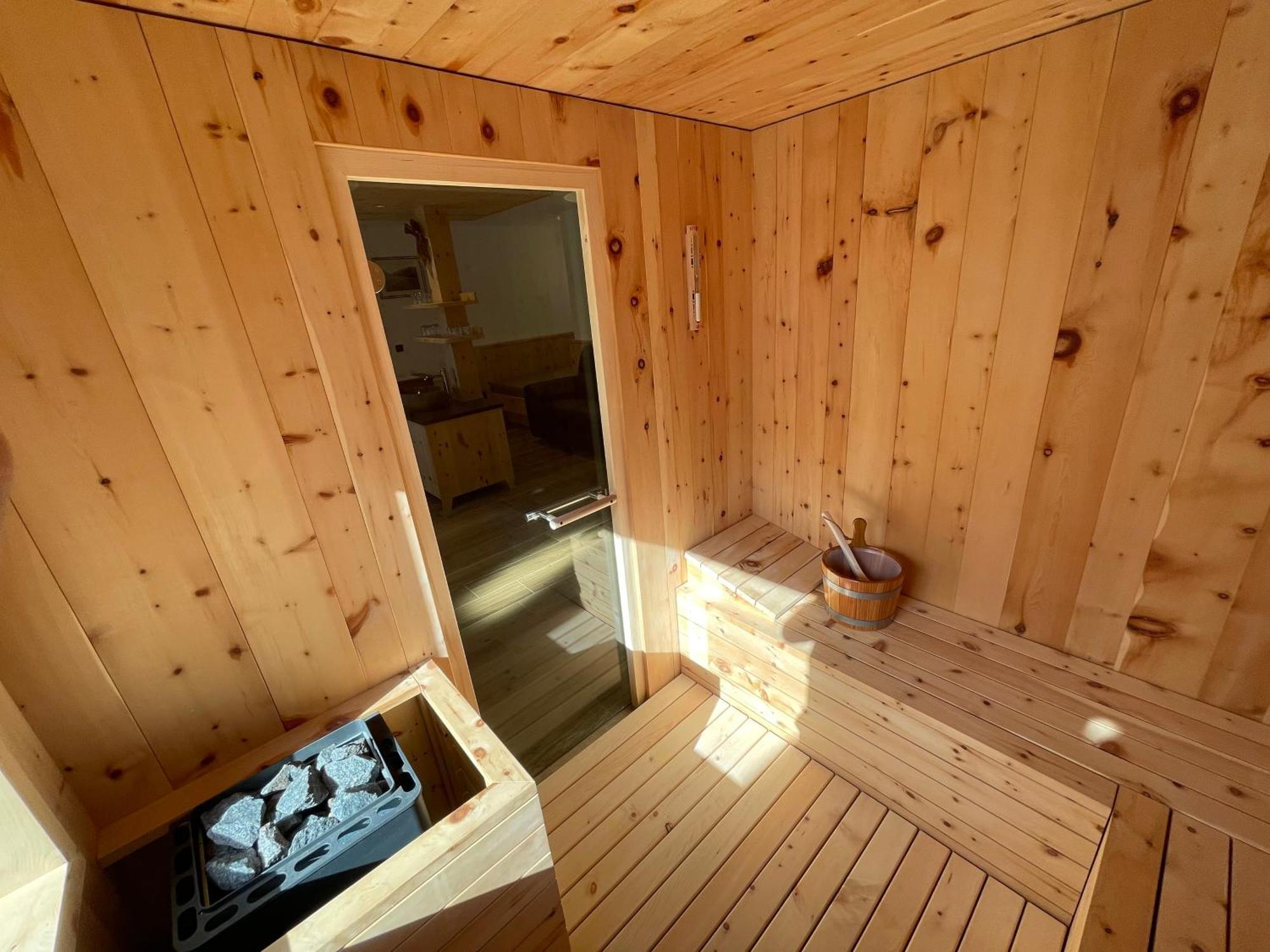 Dorfblick Appartements & Rooms Senales Exterior photo